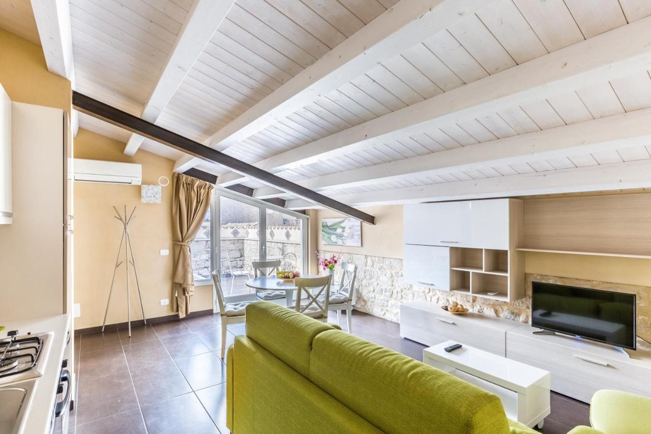 Modica For Family - Rooms And Apartments المظهر الخارجي الصورة