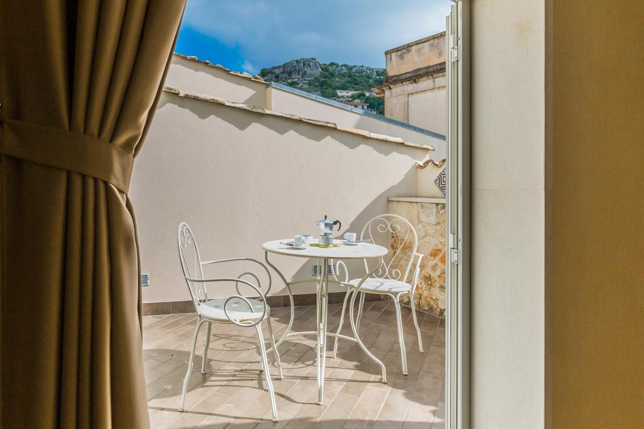 Modica For Family - Rooms And Apartments المظهر الخارجي الصورة